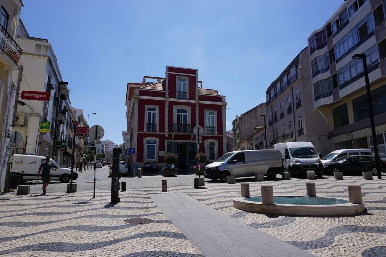 Al D' Cacilhas Studio Almada Exteriör bild